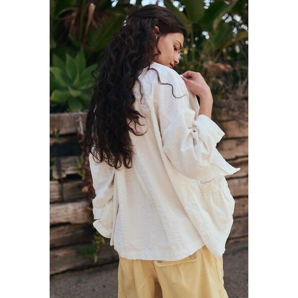 Free People Free-Est Just Like Me Seersucker Shirt White Top Buttondown M 283537 - Picture 4 of 9